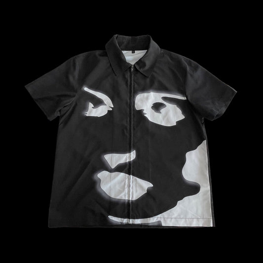 Amari faces work shirt