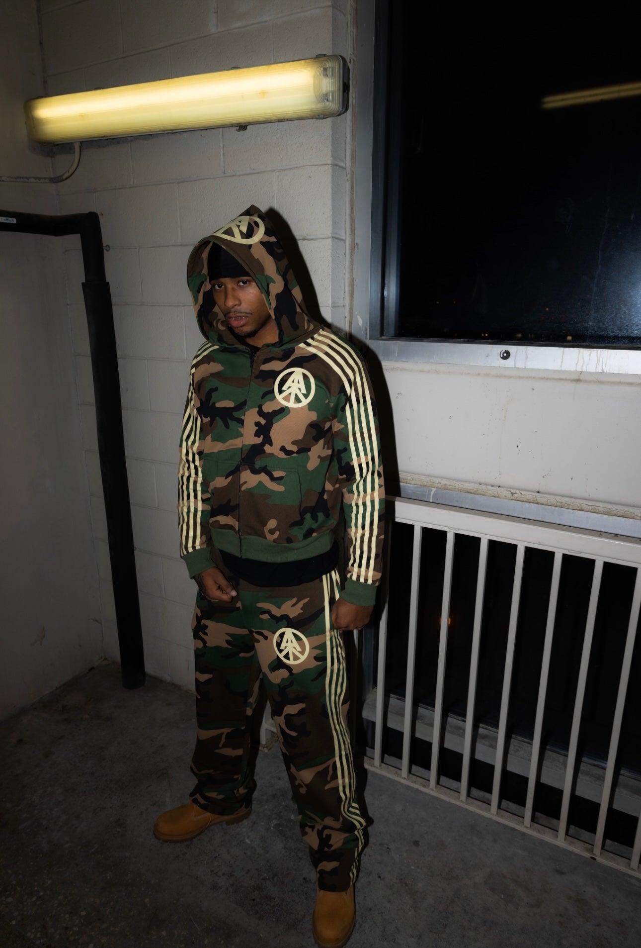 AMARI CAMO ARMY SWEATPANTS